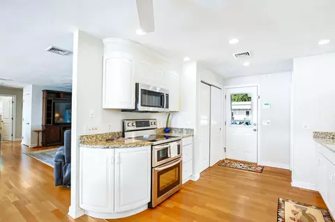 Kitchen - 188 Annable Point Rd, Centerville, MA 02632 photo 4 of 4