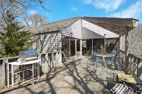 Exterior - 25 Fulling Mill Rd, Chilmark, MA 02535 photo 2 of 6