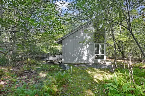 Exterior - 25 Fulling Mill Rd, Chilmark, MA 02535 photo 5 of 6