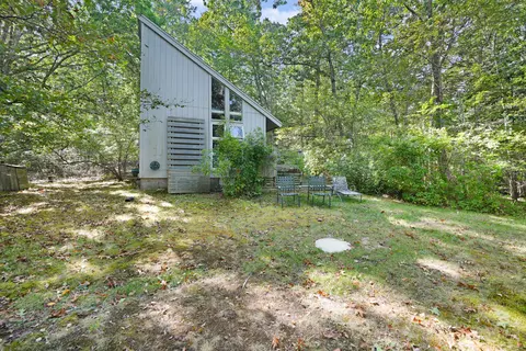 Exterior - 25 Fulling Mill Rd, Chilmark, MA 02535 photo 6 of 6