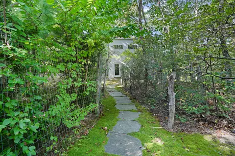 Exterior - 25 Fulling Mill Rd, Chilmark, MA 02535 photo 4 of 6