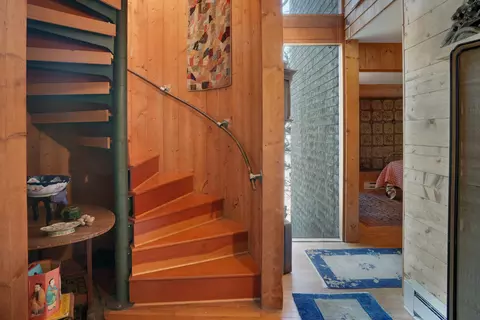 Entry Way - 25 Fulling Mill Rd, Chilmark, MA 02535 photo 1 of 1