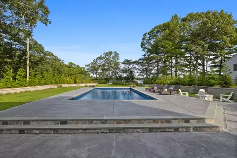 Exterior - 26 Wheeler Rd, Mashpee, MA 02649 photo 3 of 5