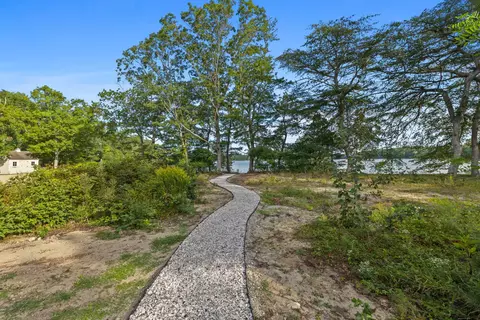 Exterior - 26 Wheeler Rd, Mashpee, MA 02649 photo 5 of 5