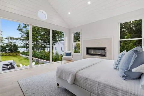 Bedroom - 26 Wheeler Rd, Mashpee, MA 02649 photo 1 of 3