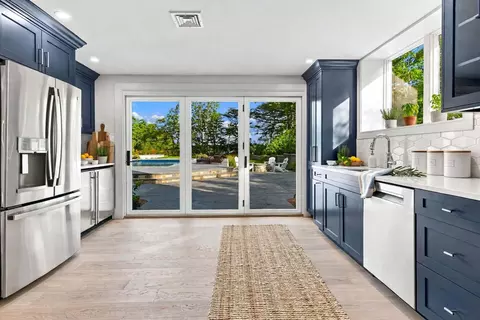 Kitchen - 26 Wheeler Rd, Mashpee, MA 02649 photo 5 of 5