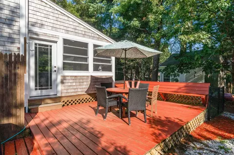 Exterior - 19 Maple St, Mashpee, MA 02649 photo 5 of 11