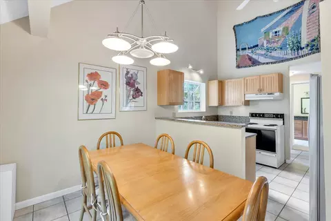 Dining - 98 Shellback Way #O, Mashpee, MA 02649 photo 1 of 2
