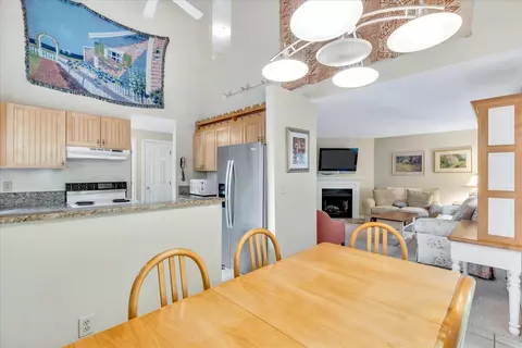 Dining - 98 Shellback Way #O, Mashpee, MA 02649 photo 2 of 2