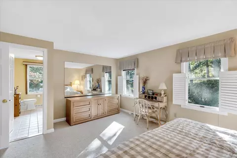 Bedroom - 98 Shellback Way #O, Mashpee, MA 02649 photo 4 of 7