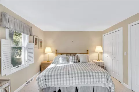 Bedroom - 98 Shellback Way #O, Mashpee, MA 02649 photo 2 of 7