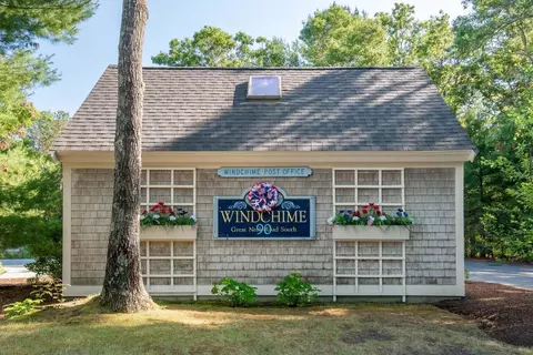 Exterior - 11 Gold Leaf Ln, Mashpee, MA 02649 photo 9 of 11