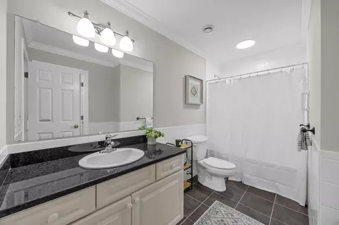 Bath - 11 Gold Leaf Ln, Mashpee, MA 02649 photo 3 of 3