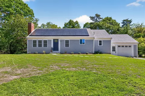 38 Captain Small Rd, South Yarmouth, MA 02664
