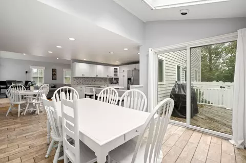 Dining - 44 2nd Way, Barnstable, MA 02630 photo 2 of 2