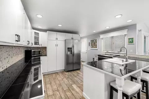 Kitchen - 44 2nd Way, Barnstable, MA 02630 photo 3 of 3