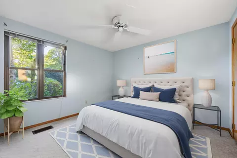 Bedroom - 5 Riverview Ave UNIT 5G, Mashpee, MA 02649 photo 1 of 4