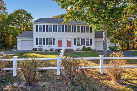 33 Higgins Crowell Rd, West Yarmouth, MA 02673