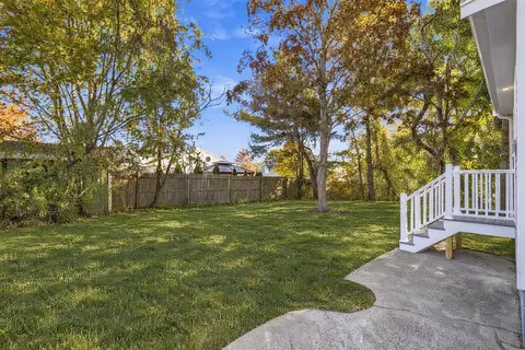 Exterior - 11 Monack Rd, Buzzards Bay, MA 02532 photo 3 of 6