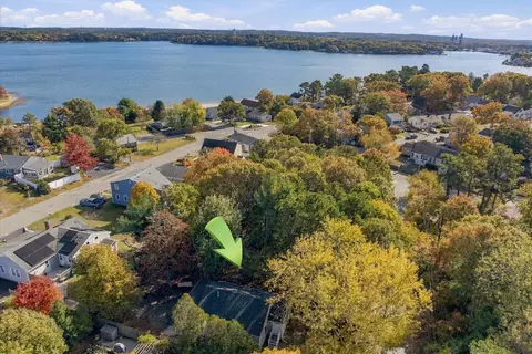 View/Area - 11 Monack Rd, Buzzards Bay, MA 02532 photo 5 of 9