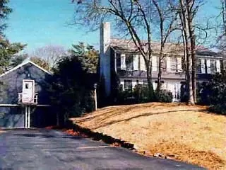 390 Elliot, Centerville, MA 02632 photo 1