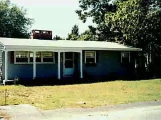 9 Olney, Bourne, MA 02532 photo 2