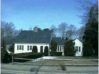 366 Pine, Centerville, MA 02632 photo 1