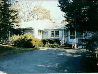 48 Laurel Rd, Centerville, MA 02632 photo 1