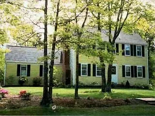 180 Gleneagle Dr, Centerville, MA 02632 photo 1