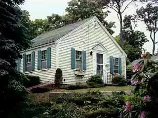 60 Harrison Rd, Centerville, MA 02632 photo 1