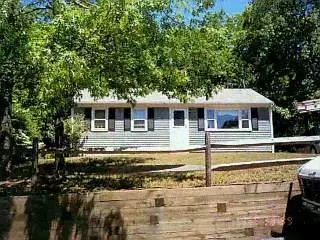 13 Mohawk Rd, Mashpee, MA 02649 photo 1