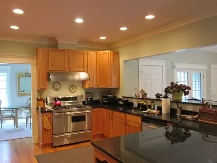 75 Spring St, Lee, MA 01238 photo 6