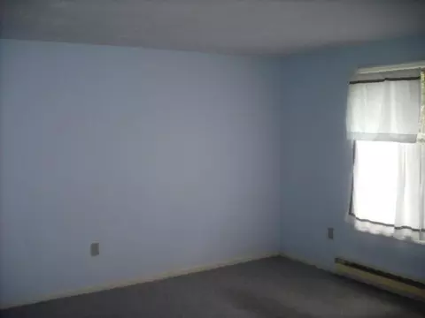580 Greylock St, Lee, MA 01238 photo 12