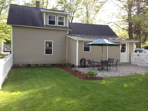495 Walker St, Lenox, MA 01240 photo 4