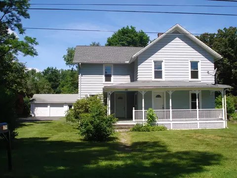 180 E Main St, Sheffield, MA 01257 photo 1