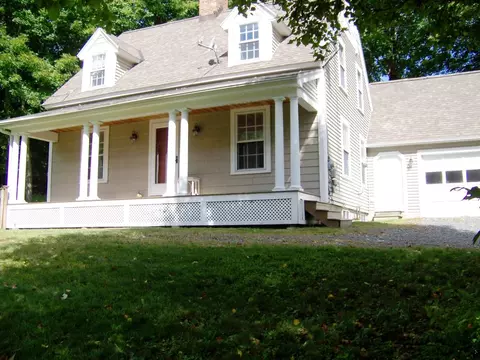195 Greylock St, Lee, MA 01238 photo 1