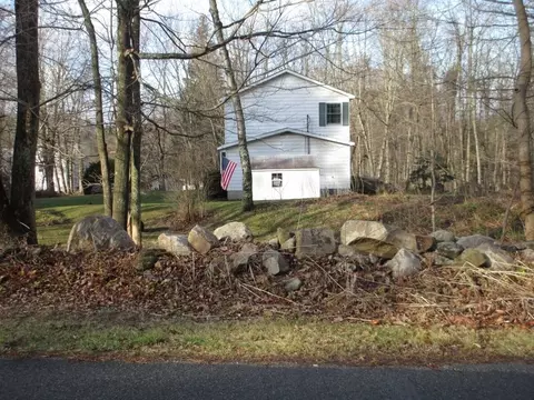 170 Silver St, Lee, MA 01238 photo 2