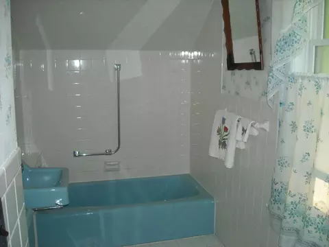 85 Summer St, Lee, MA 01238 photo 9