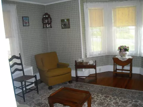 85 Summer St, Lee, MA 01238 photo 6