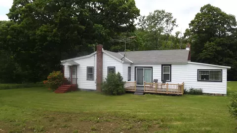 1124 Bancroft Rd, Becket, MA 01223 photo 2