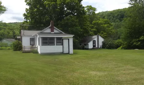 1124 Bancroft Rd, Becket, MA 01223 photo 4