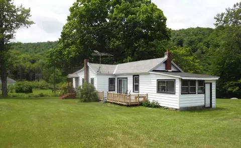 1124 Bancroft Rd, Becket, MA 01223 photo 1