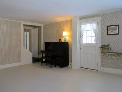 74 E Main St, Stockbridge, MA 01262 photo 15