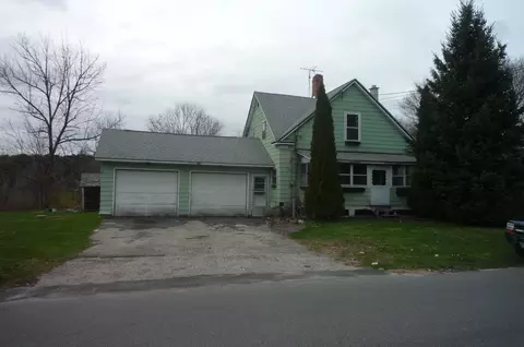 265 Bradley St, Lee, MA 01238 photo 1