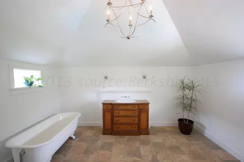 560 Greylock St, Lee, MA 01238 photo 26