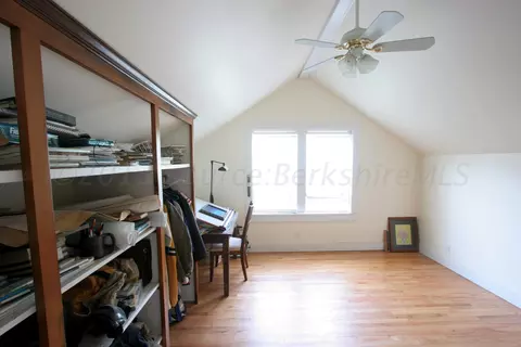 560 Greylock St, Lee, MA 01238 photo 33