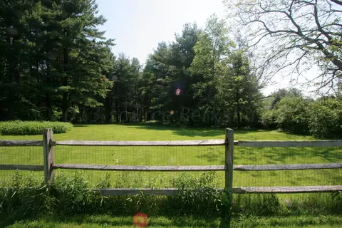 560 Greylock St, Lee, MA 01238 photo 39