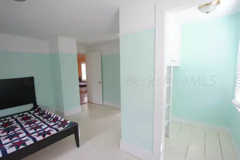 560 Greylock St, Lee, MA 01238 photo 32