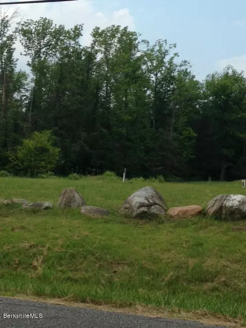 600 West Rd, Lee, MA 01238 photo 1