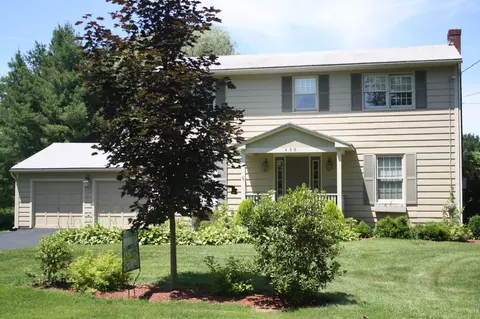 450 Devon Rd, Lee, MA 01238 photo 1